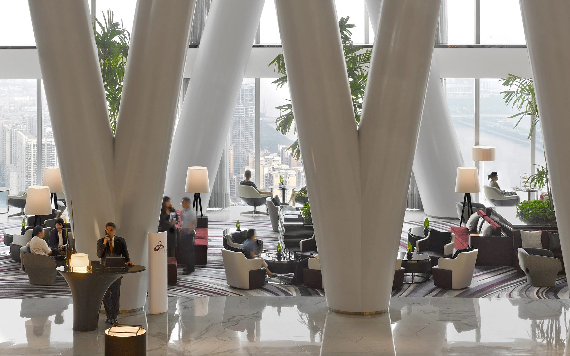 Lobby Guangzhou International Finance Centre