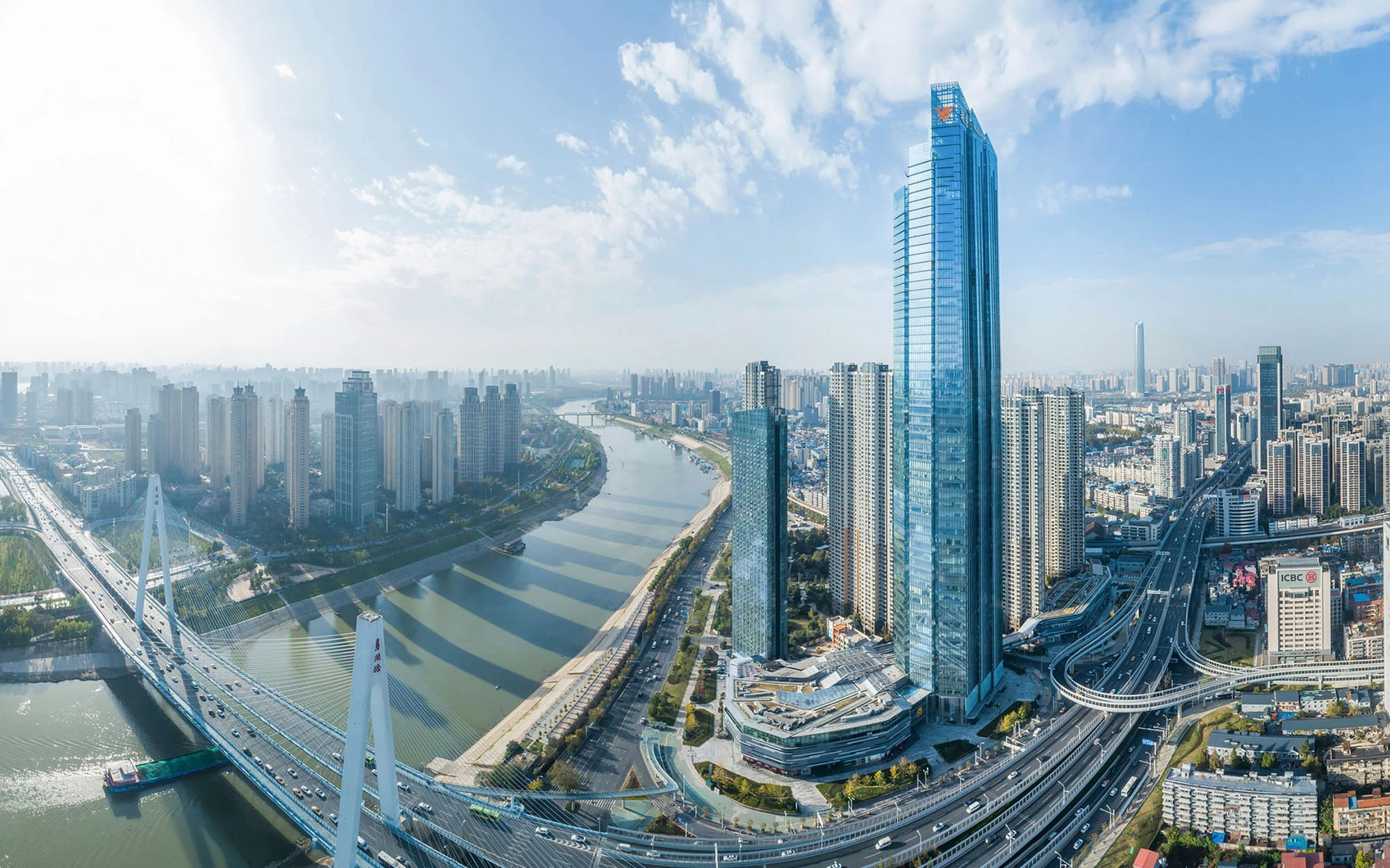 Exterior of the Yuexiu Fortune Centre